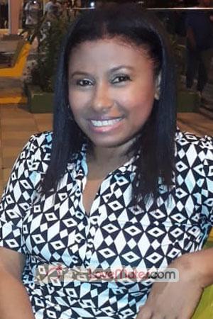 181315 - Zorayda Age: 44 - Colombia