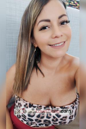 216020 - Yury Age: 40 - Costa Rica