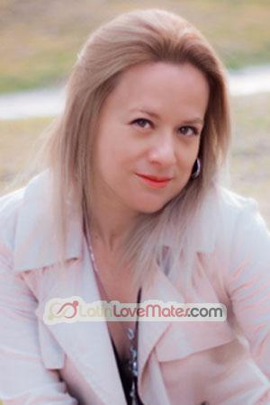 219254 - Diana Age: 44 - Colombia