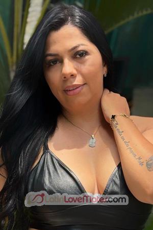 223577 - Tatiana Age: 38 - Colombia