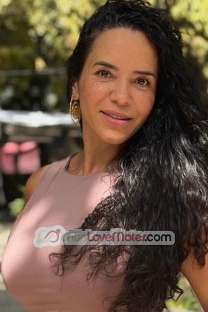 223663 - Paola Age: 48 - Colombia