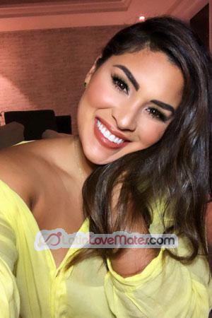 223716 - Estefania Age: 36 - Colombia