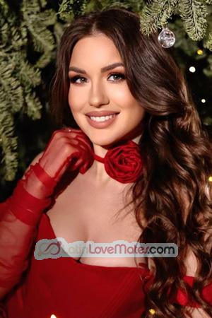 224204 - Yuliia Age: 23 - Ukraine