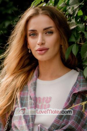 225667 - Valentina Age: 30 - Ukraine