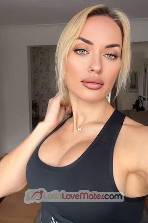 225942 - Olga Age: 37 - Moldova