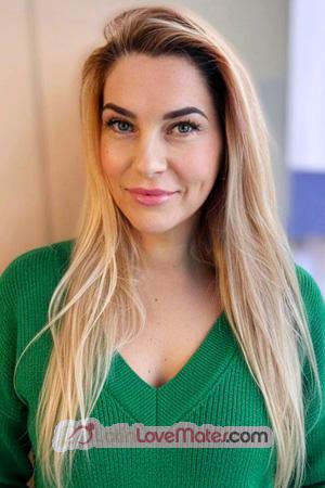 225973 - Svitlana Age: 48 - Ukraine