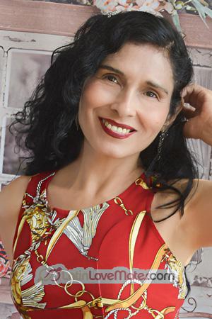 226405 - Beatriz Age: 56 - Peru