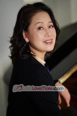 226438 - Jasmine Age: 61 - Australia