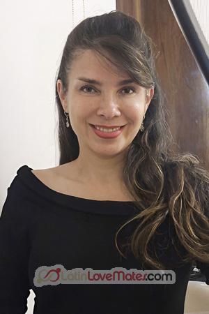 227280 - Karina Age: 51 - Peru