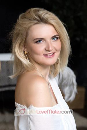227948 - Nataliia Age: 40 - Ukraine