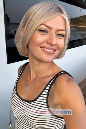 228184 - Dariia Age: 42 - Ukraine