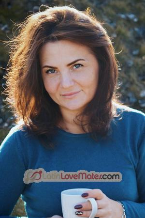 228204 - Oksana Age: 50 - Ukraine
