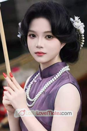 229043 - Weixue Age: 25 - China